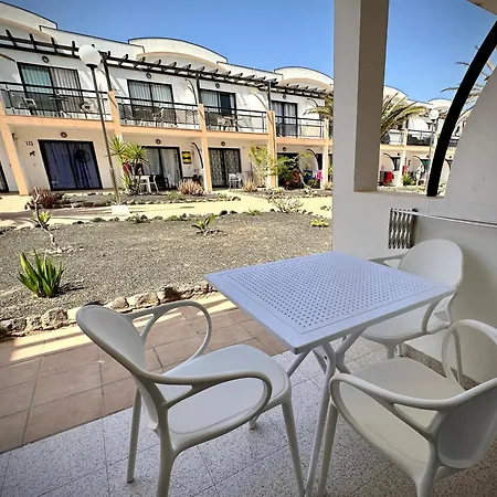 Aurora At Amaya كوستا دي أنتيجوا